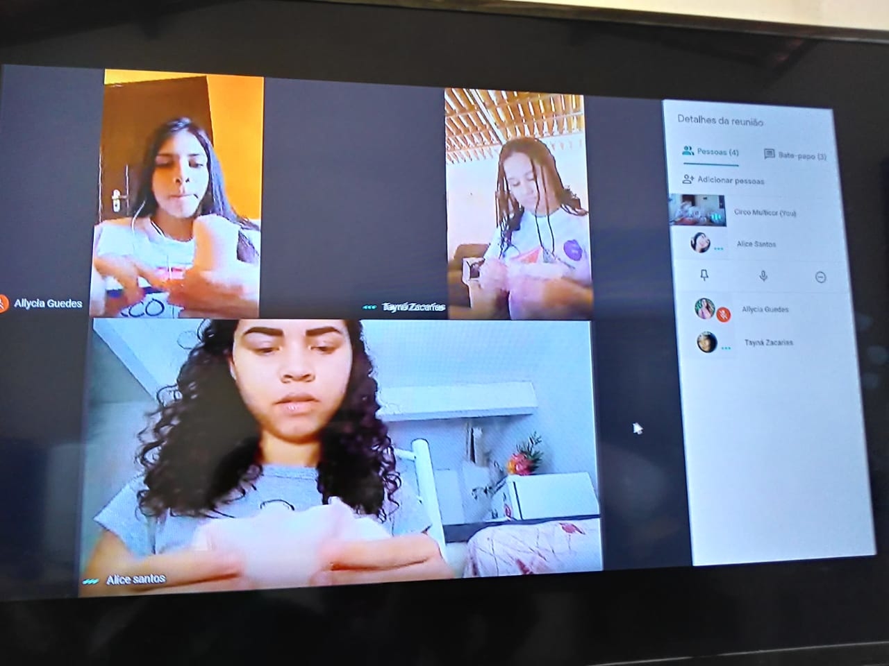 Bonecas 9_Easy-Resize.com.jpg